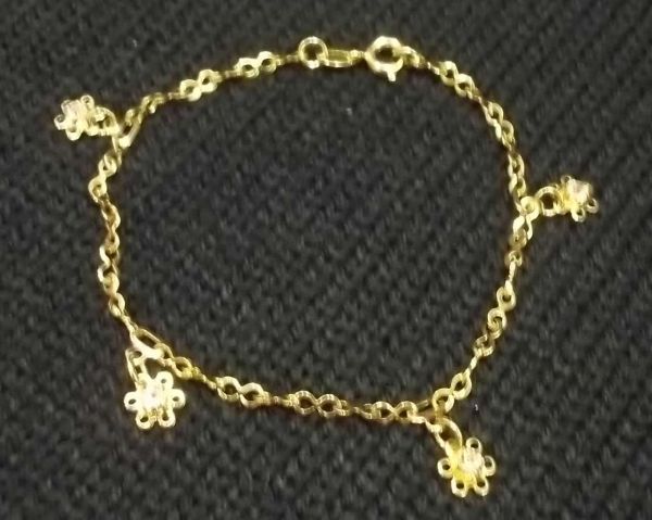 Pulseira banho de ouro flores (1045800)